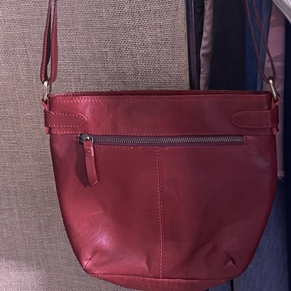 BORN Genuine Leather Red Wine Colored Crossbody Bag with Belt Buckle Hardware - Picture 6 of 11